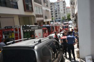 Konak ilçesinin Eşrefpaşa semti 612 Sokak’taki 3 katlı binanın 1’inci