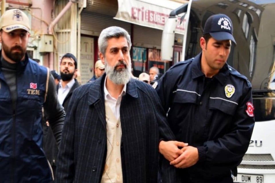 Adana'da&nbsp;iş insanı Koray Sarısa&ccedil;lı'nın ka&ccedil;ırılmasıyla ilgili dava kapsamında 'kişiyi h&uuml;rriyetinden