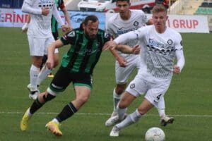 Spor Toto 1'inci Lig'de ge&ccedil;en hafta evinde Boluspor'u 5-1 yenerek
