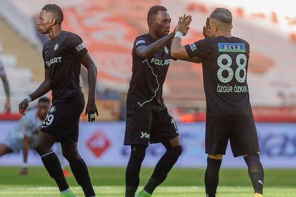 SPOR Toto S&uuml;per Lig'de 21 Kasım Pazar g&uuml;n&uuml; evinde Adana