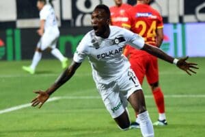 S&Uuml;PER Lig'e 18 sene sonra d&ouml;n&uuml;p ilk 7 ma&ccedil;ta aldığı