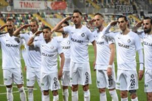 Spor Toto 1'inci Lig'de deplasmanda lider GZT Giresunspor'u 2-1 yendikten