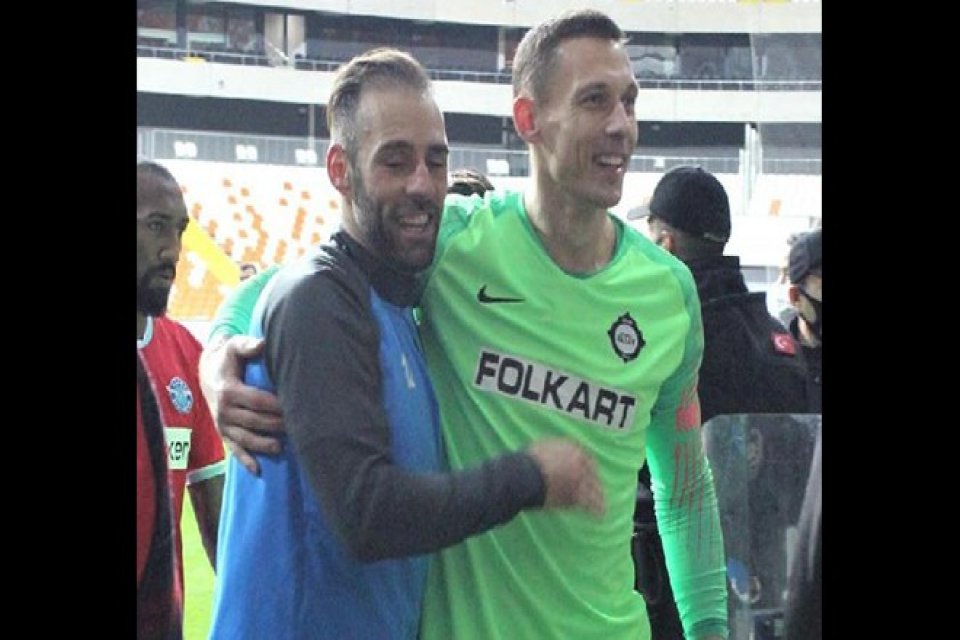 Spor Toto 1'inci Lig'de ilk 2 yarışı veren Altay'da Polonyalı