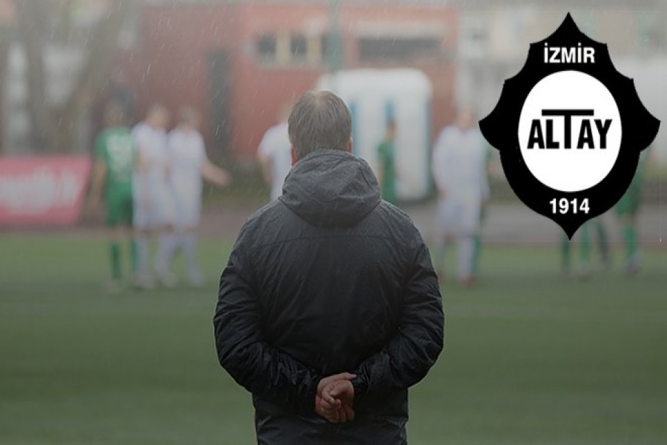 TFF 1'inci Lig'de deplasmanda düşme hattındaki Akhisarspor'a 2-0 yenilerek ilk