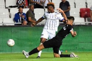 Spor Toto 1'inci Lig'in 7'nci hafta m&uuml;cadelesinde Altay evinde lider