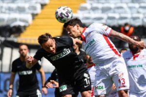 Altay, yarın evinde alt sıralardan uzaklaşma mücadelesi veren Adanaspor karşısında