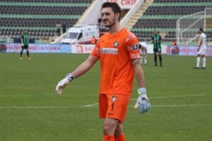 Spor Toto 1'inci Lig'de evinde aldığı 1-0'lık Adanaspor mağlubiyetiyle 3