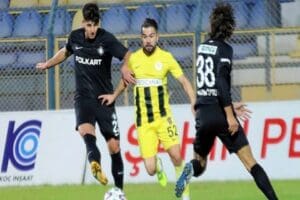 Spor Toto 1'inci Lig'de art arda &uuml;&ccedil; galibiyet alarak doğrudan