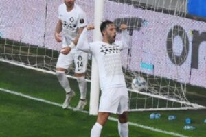 Spor Toto 1'inci Lig ekiplerinden Altay'da Portekizli golc&uuml; Marco Paixao