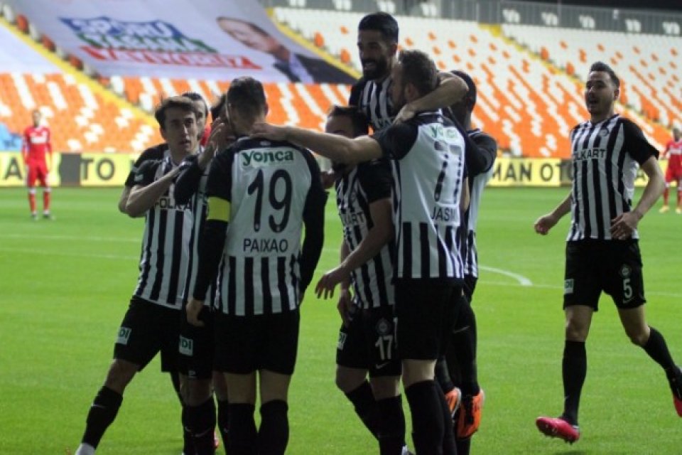 Spor Toto 1'inci Lig'de Giresunspor (D) ve Tuzlaspor galibiyetlerinin ardından