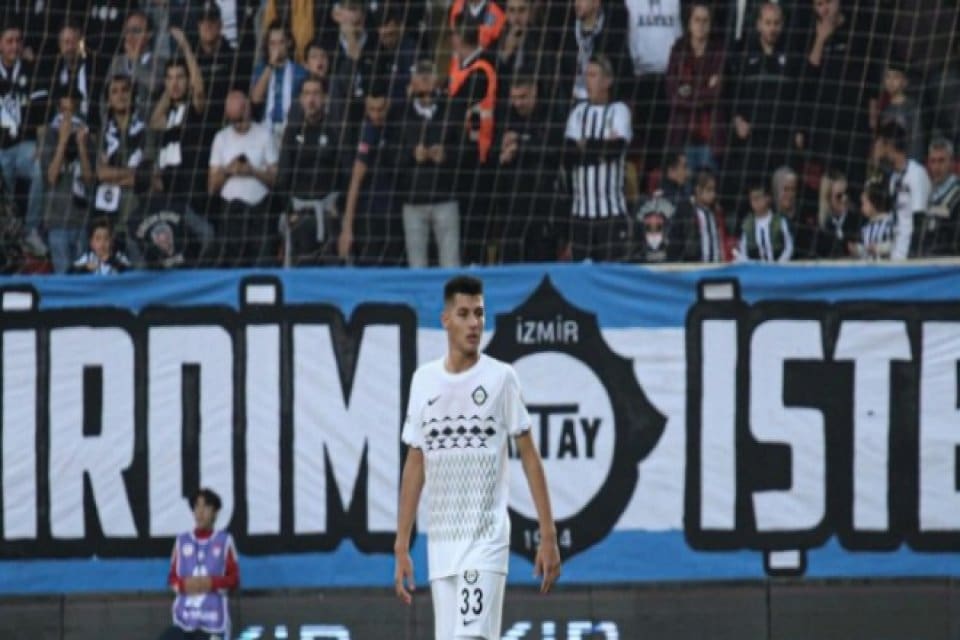 Spor Toto 1'inci Lig kul&uuml;plerinden Altay, bu sezon vitrine &ccedil;ıkardığı