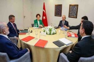 13 Şubat'ta Saadet Partisi'nin ev sahipliğinde ger&ccedil;ekleştirilmesi planlanan Altılı Masa'nın