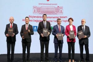 CHP&rsquo;nin Parti Meclisi toplantısında Altılı Masa&rsquo;nın &ccedil;alışmaları ve se&ccedil;im g&uuml;venliği