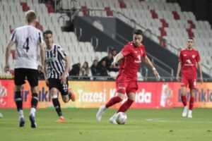 Spor Toto 1'inci Lig'de son olarak derbide Altay'ı 2-1 yenerek