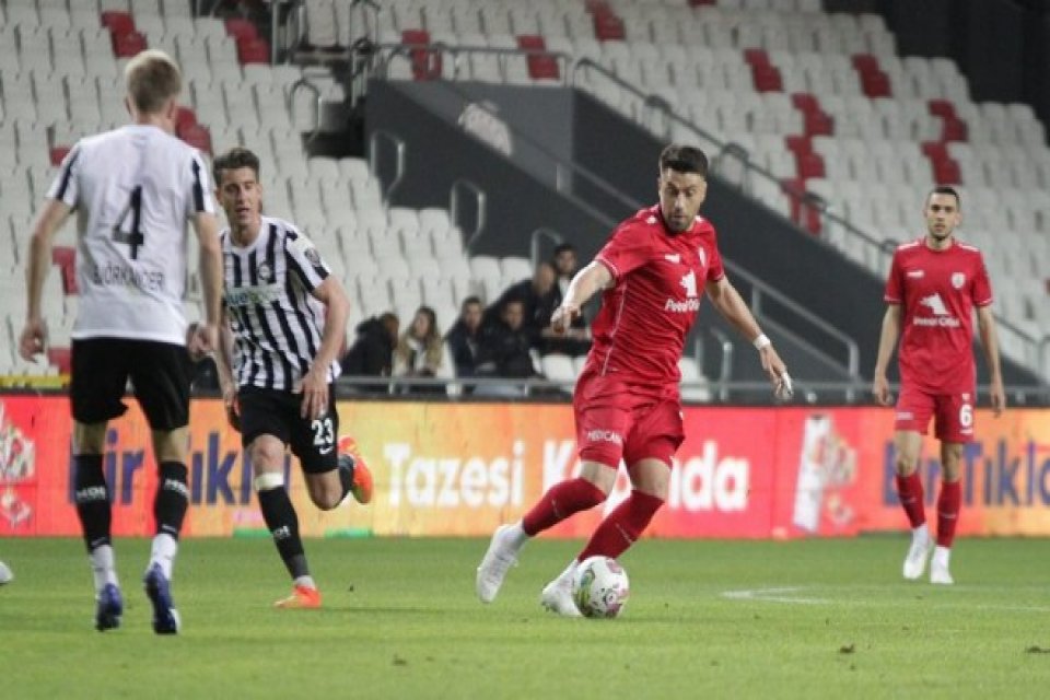 Spor Toto 1'inci Lig'de son olarak derbide Altay'ı 2-1 yenerek