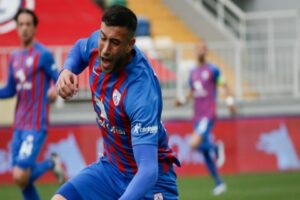 Altınordu'da sakatlık yaşayan Ahmet Dereli'nin sezonu kapattığı öğrenildi. TFF 1'inci