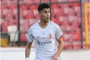 Spor Toto 1'inci Lig ekiplerinden Altınordu'nun ara transfer d&ouml;neminde Ey&uuml;pspor'dan