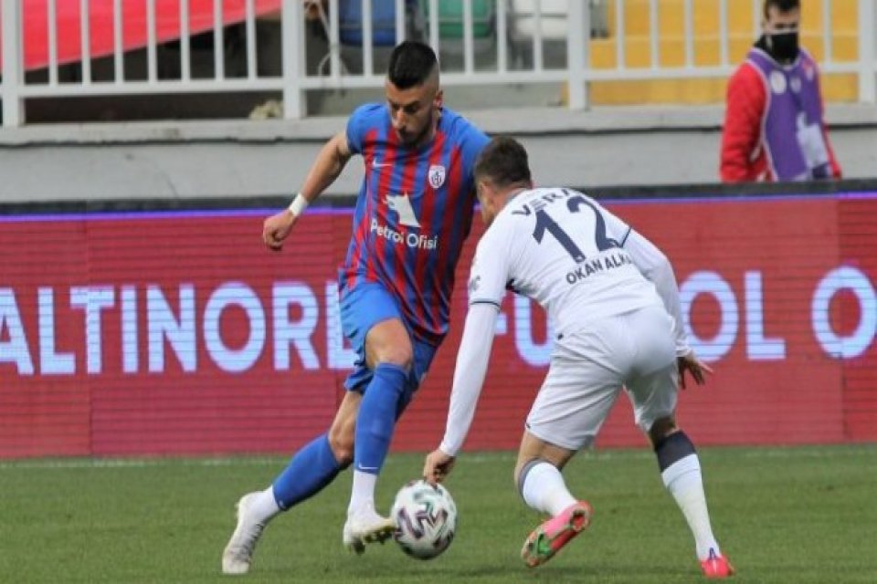 Altınordu'da rota değişti TFF 1'inci Lig'de deplasmanda aldığı 5-3'lük Ankara Keçiörengücü mağlubiyetinin ardından