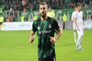 Spor Toto 1'inci Lig'de ilk yarıyı d&uuml;şme hattında tamamlayan Altınordu,