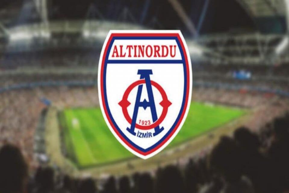 TFF 1'inci Lig'de yeni sezon &ouml;ncesi gen&ccedil; ağırlıklı kadrosuyla antrenmanlarını