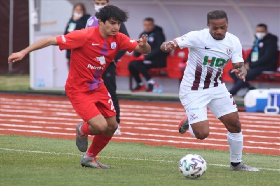 Royal Hastanesi Bandırmaspor'la 2-2 berabere kalan Altınordu, son 7 ma&ccedil;ında