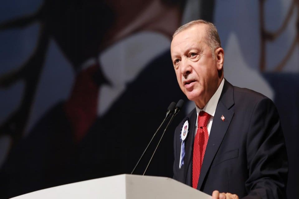 Cumhurbaşkanı Tayyip Erdoğan başkanlığında &ouml;nceki g&uuml;n yapılan AK Parti MKYK
