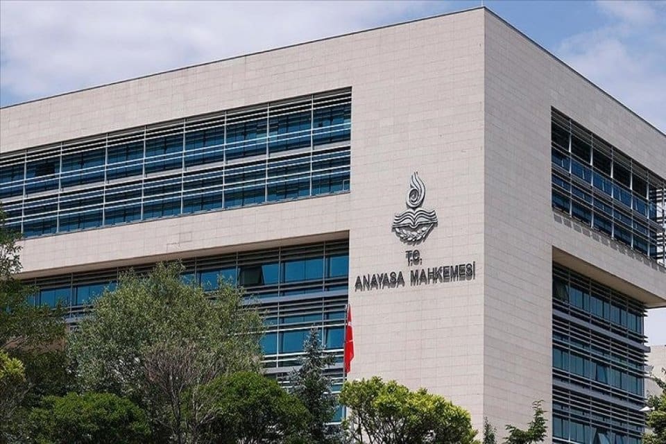 Anayasa Mahkemesi Genel Kurulu, TBMM'de kabul edilerek yasalaşan ve 15