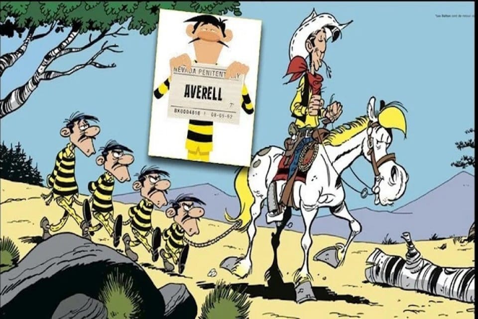Gardiyanlar hukuk dışı olmasına rağmen tutuklunun g&uuml;nl&uuml;ğ&uuml;n&uuml; alıp, okudu. Cezaevi