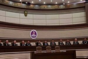 Anayasa Mahkemesi (AYM) Başkanı Z&uuml;ht&uuml; Arslan'ın g&ouml;rev s&uuml;resinin 13 Şubat'ta