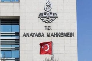 Anayasa Mahkemesi (AYM) Başkanı Z&uuml;ht&uuml; Arslan'ın g&ouml;rev s&uuml;resinin 13 Şubat'ta