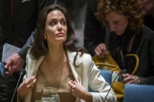 ABD'li oyuncu Angelina Jolie, Birleşmiş Milletler (BM) M&uuml;lteciler Y&uuml;ksek Komiserliği