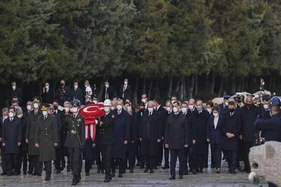 Ulu &Ouml;nder Atat&uuml;rk, ebediyete intikalinin 83. yılında,&nbsp;Cumhurbaşkanı Erdoğan başkanlığındaki devlet