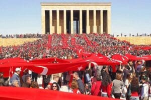 2023 Yılında Anıtkabir Ziyaret Saatleri T&uuml;rk milletinin kurtarıcısı ve T&uuml;rkiye