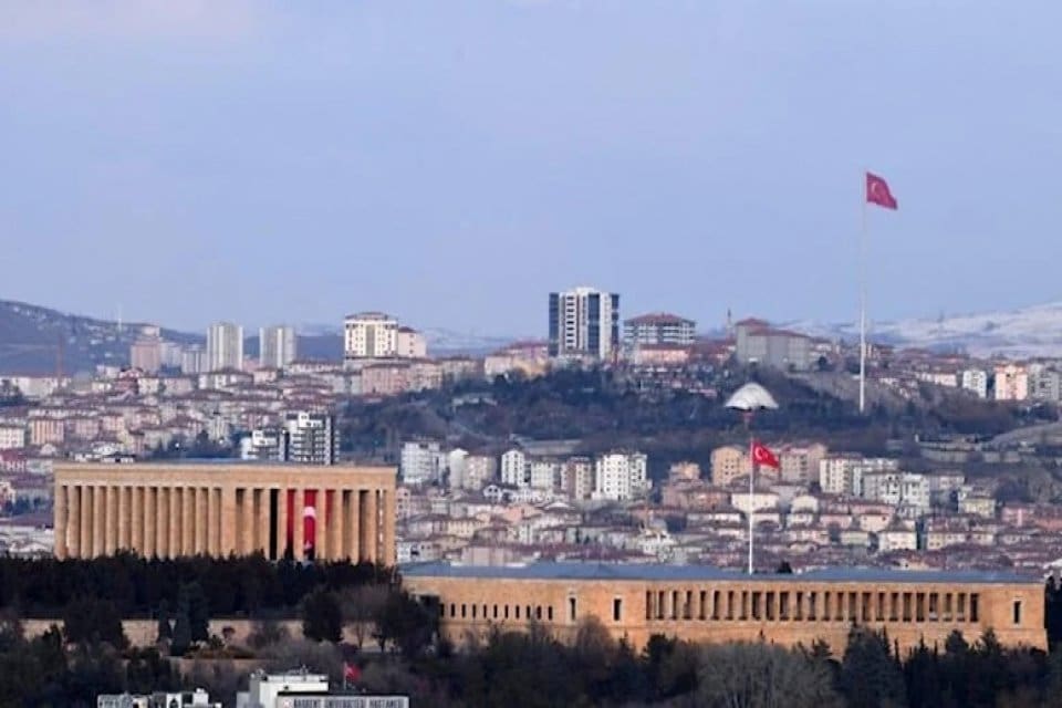 Ankara B&uuml;y&uuml;kşehir Belediyesi, Anıtkabir &ccedil;evresinin 10 katlı inşaata a&ccedil;ıldığına dair