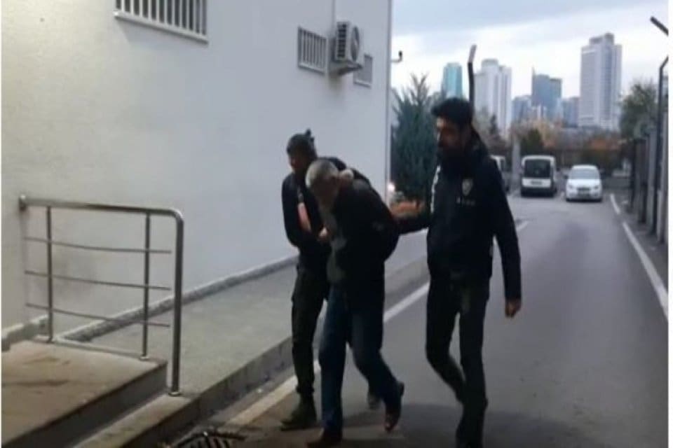 &Ccedil;atışma b&ouml;lgelerinde bulunan ter&ouml;r &ouml;rg&uuml;t&uuml; DEAŞ mensupları ile irtibatlı oldukları
