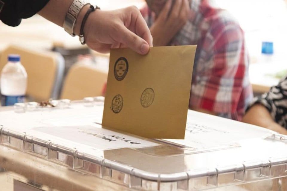 Ankara il ve il&ccedil;e se&ccedil;im kurulu başkanları,&nbsp;Se&ccedil;im Kanunu'nda yapılan yeni