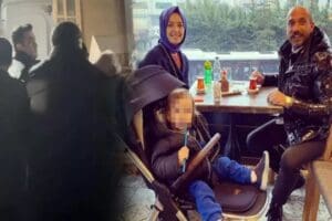 İstanbul &Uuml;mraniye'de yaşayan Muhsin Erten, işten eve d&ouml;n&uuml;şte 3 yaşındaki