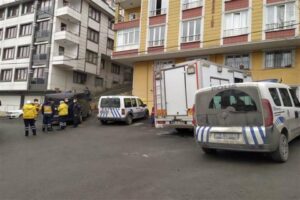 İstanbul Eyüpsultan'da Uğur Biroğlu, annesi Şükran Biroğlu (70) ve ağabeyi