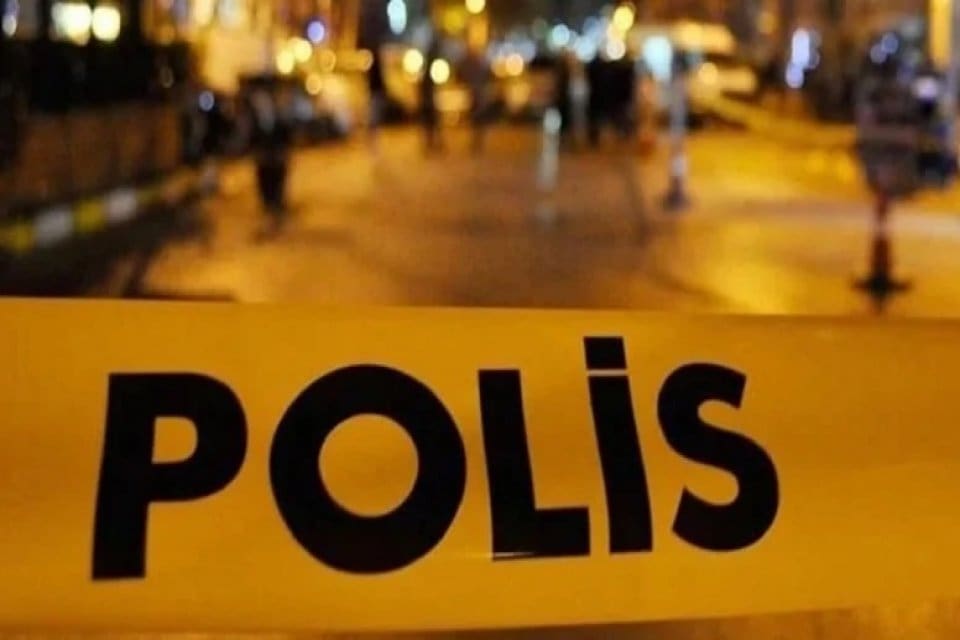 Antalya'nın G&uuml;ndoğmuş il&ccedil;esinde psikolojik sorunları olduğu &ouml;ne s&uuml;r&uuml;len Burcu &Ccedil;.,
