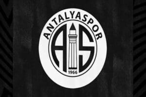 Antalyaspor mağazadaki ve depodaki t&uuml;m &uuml;r&uuml;nleri depremzedelere g&ouml;nderecek… Spor Toto