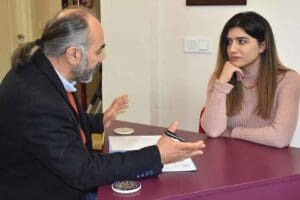 İZMİR'de yaşayan Nihalcan G&uuml;neş (24), 5 yıl &ouml;nce &uuml;niversite sınavına
