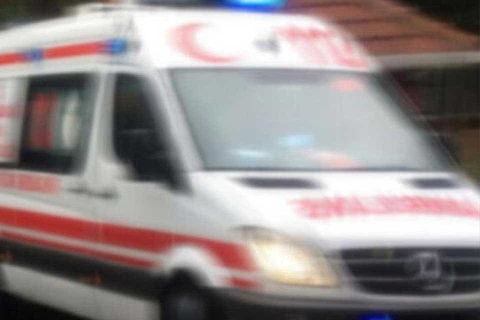 İZMİR'in Karabağlar il&ccedil;esinde, hafif ticari aracın s&uuml;r&uuml;c&uuml;s&uuml; Hakkı &Ouml;z (43),