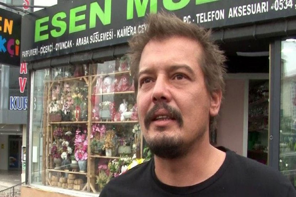 &Uuml;nl&uuml; oyuncu Arda Kural, İstanbul B&uuml;y&uuml;k&ccedil;ekmece'de darp iddiasıyla g&ouml;zaltına alındı.