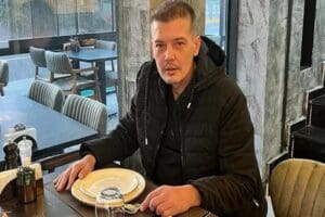 'Yerli Leonardo DiCaprio' olarak anılan Arda Kural, yeni haliyle dikkat