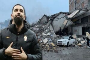 T&uuml;rk futbolunun yetiştirdiği en &ouml;nemli futbolculardan, Galatasaray ve A Milli