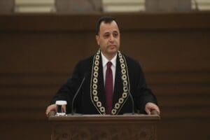 Anayasa Mahkemesi Başkanlığı'na Prof. Dr. Z&uuml;ht&uuml; Arslan'ın se&ccedil;ilmesi kararı Resm&icirc;