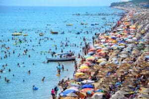 Kurban Bayramı tatilini Bodrum&rsquo;da ge&ccedil;irmek isteyen bir asgari &uuml;cretli, u&ccedil;akla