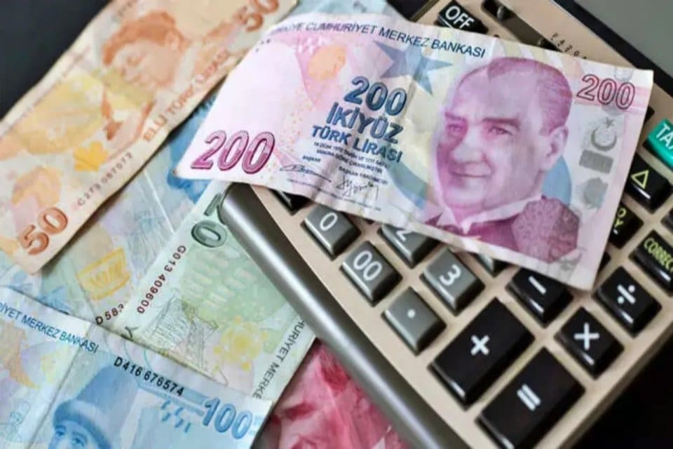 Asgari &uuml;cret tespit komisyonunun takvimi belli oldu. İlk toplantı 7