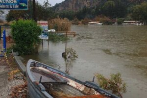 MUĞLA'nın Ortaca il&ccedil;esinde, 5 g&uuml;nd&uuml;r etkili olan yağış nedeniyle Dalyan
