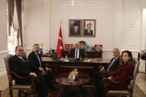 Cumhuriyet Halk Partisi İzmir İl Başkanı Şenol Aslanoğlu, hafta boyunca